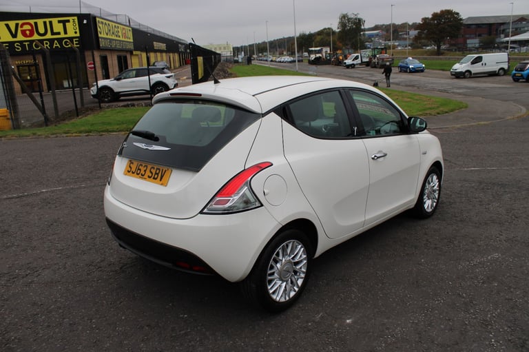Chrysler, YPSILON SE 2013,Long Mot,£35 Tax,Insurance Group 4,Very Clean,Ulez Compliant