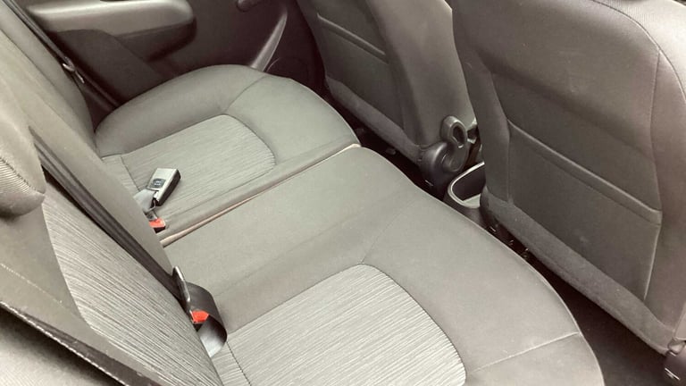 2013 Hyundai i10 1.2 Classic 5dr Hatchback Petrol Manual