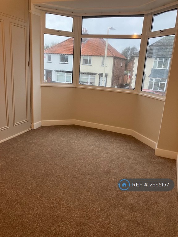 3 bedroom house in Stafford Road, Southport, PR8 (3 bed) (#2665157)