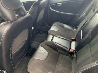 2017 Volvo V40 2.0 T3 R-Design Nav Plus Euro 6 (s/s) 5dr HATCHBACK Petrol Manual