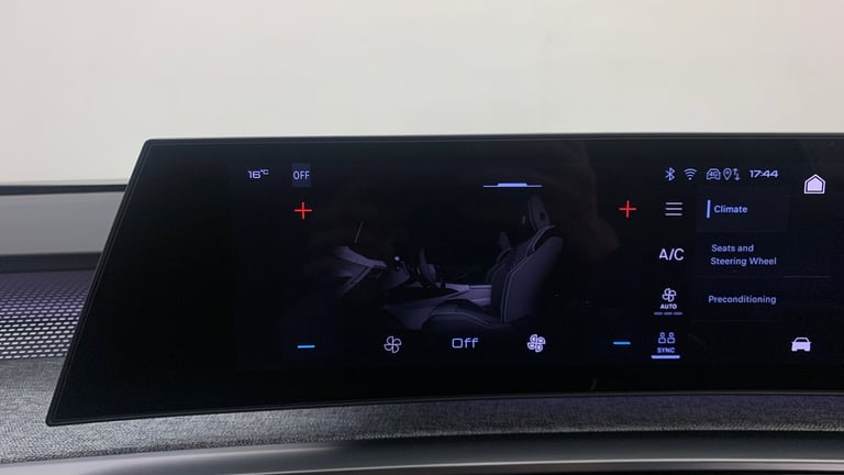 2024 Peugeot 3008 73kWh GT SUV 5dr Electric Auto (210 ps) SUV Electric Automatic