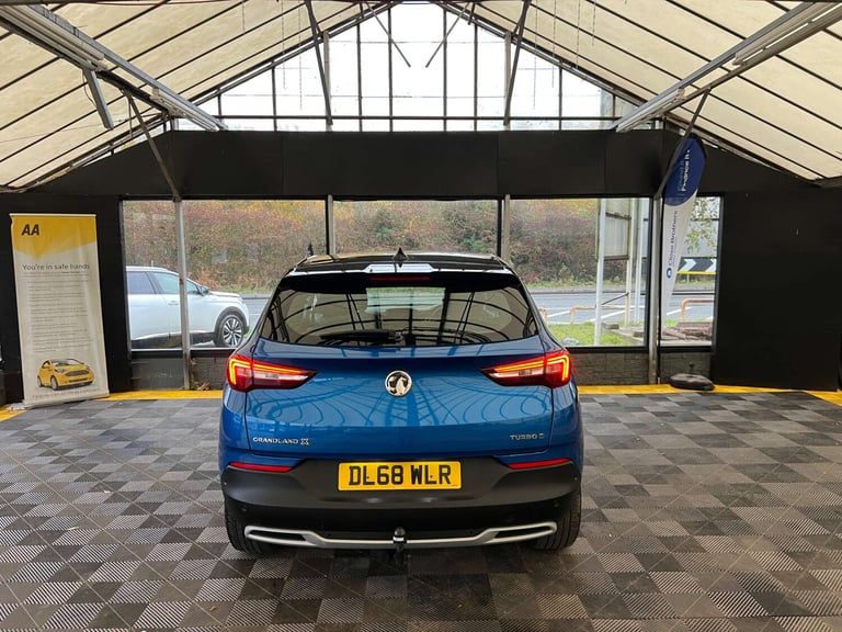 2018 Vauxhall Grandland X 1.5 Grandland X Sport Nav TD S/S Auto 5dr SUV Diesel Automatic