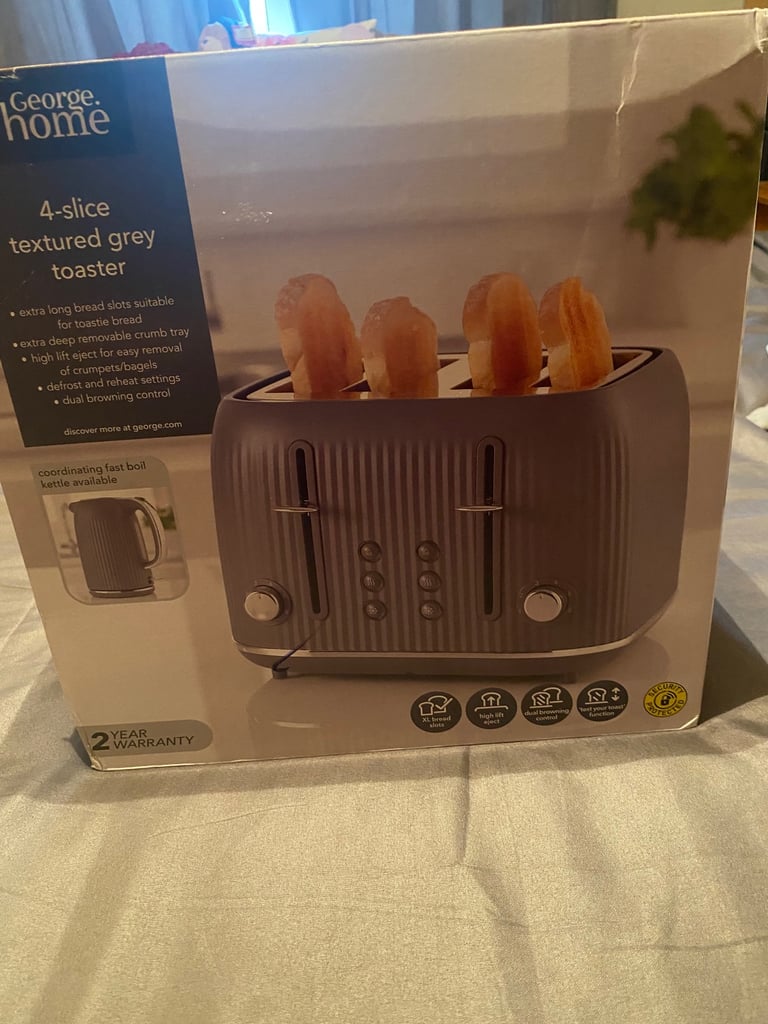 image for Toaster 4slice in grey new in box , Slow cooker 3litre new in box 
