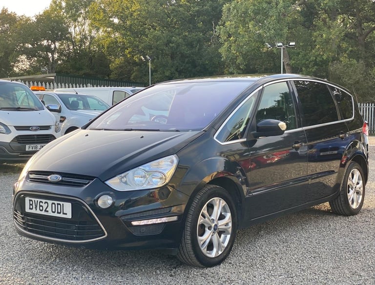 2012 Ford S-Max 2.2 TDCi Titanium Euro 5 5dr MPV Diesel Manual