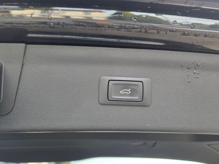 AUDI Q3 2.0 TDI S line Plus 2016