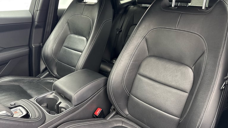 2021 Jaguar E-Pace 2.0 D204 MHEV R-Dynamic SE SUV 5dr Diesel Auto AWD Euro 6 (s/s) (204 ps) SUV D...