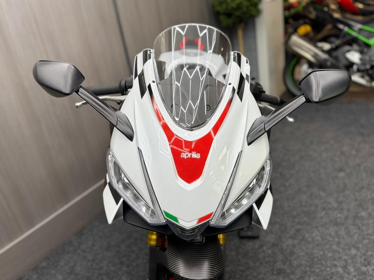 2024 74 Aprilia RS660 EXTREMA ABS - SC PROJECT SYSTEM - 713 MILES!