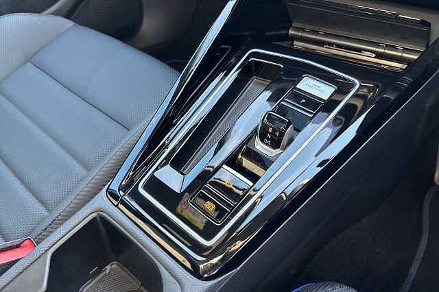 2025 Volkswagen Golf 2.0 TSI 333 R Black Edition 4Motion 5dr DSG Hatchback Petrol Automatic