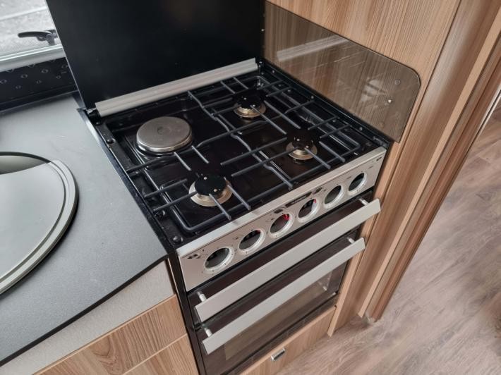 2019 Swift Elegance Grande 645 Used Caravan