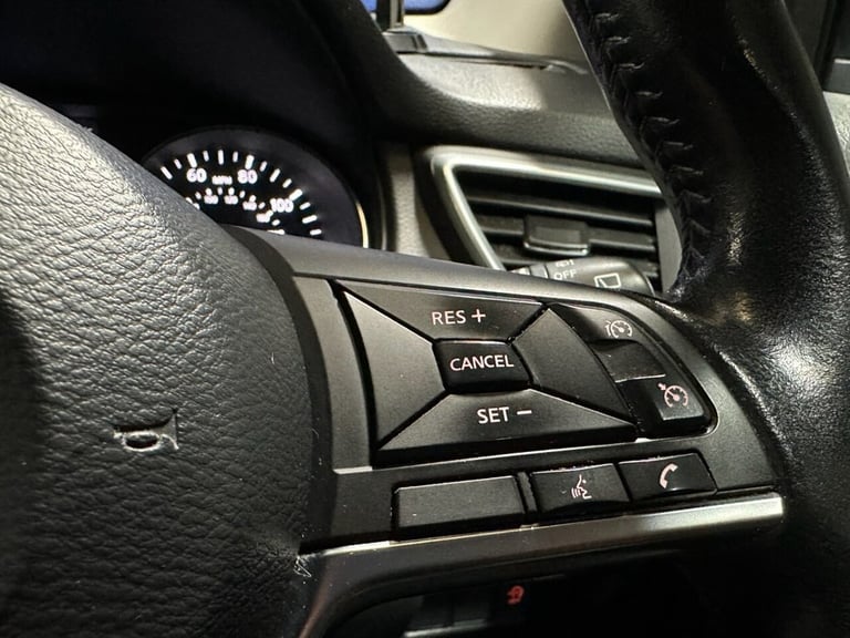 2019 Nissan Qashqai 1.3 DIG-T N-Connecta SUV 5dr Petrol Manual Euro 6 (s/s) (160 ps) HATCHBACK Pe...