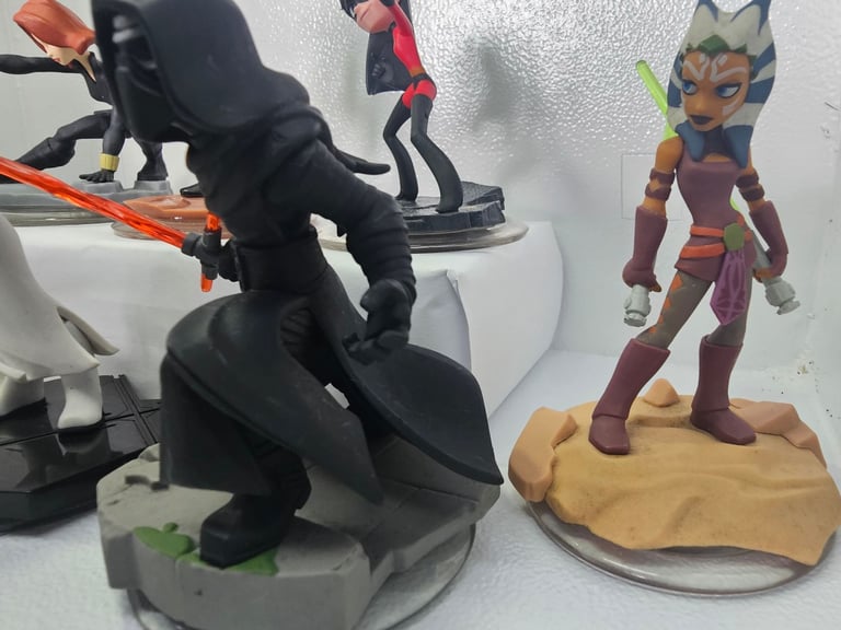 Disney Infinity 3.0 Figure Collection - Star Wars, Incredibles, and More!