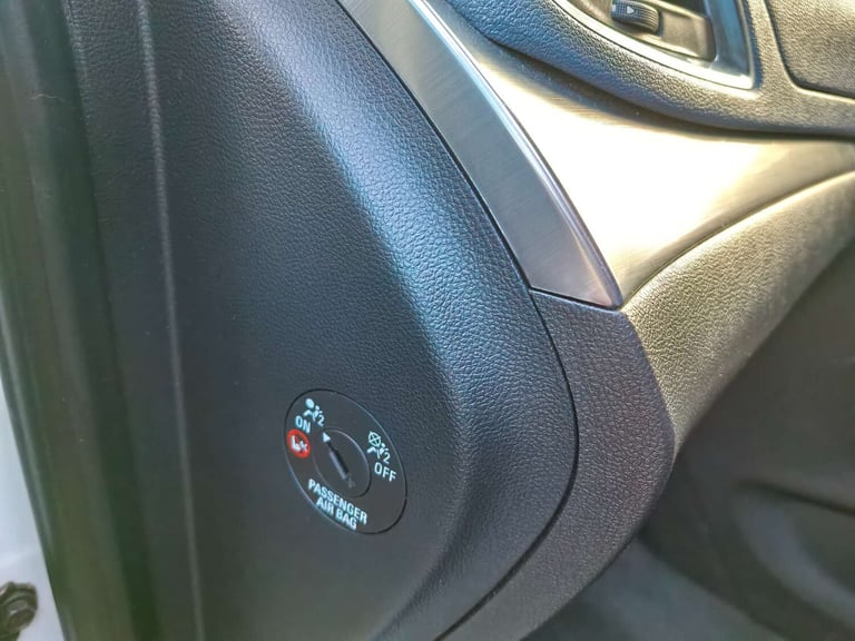 2015 Vauxhall Mokka 1.4 Mokka SE T Auto 5dr SUV Petrol Automatic