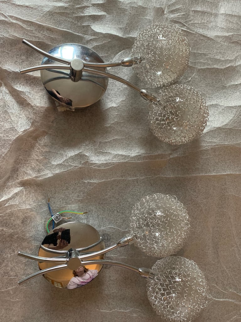 Wall and ceiling lights - FREE