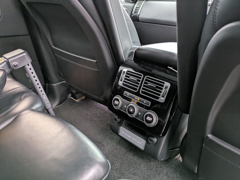 Land Rover, RANGE ROVER, Estate, 2017, Automatic, 4367 (cc), 5 doors