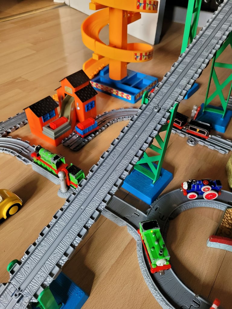 Take Along Thomas & Friends Bundle Includes Sets, Track, Diecast Trains & Friends