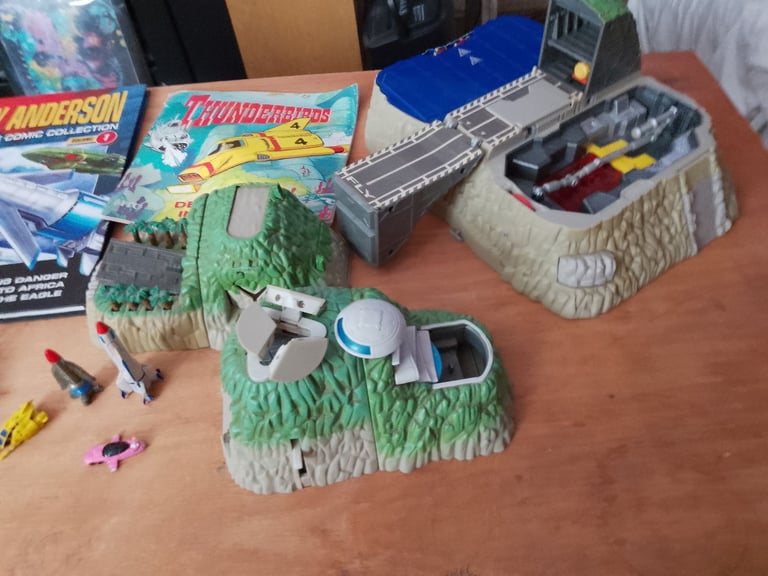Gerry Sanderson toys