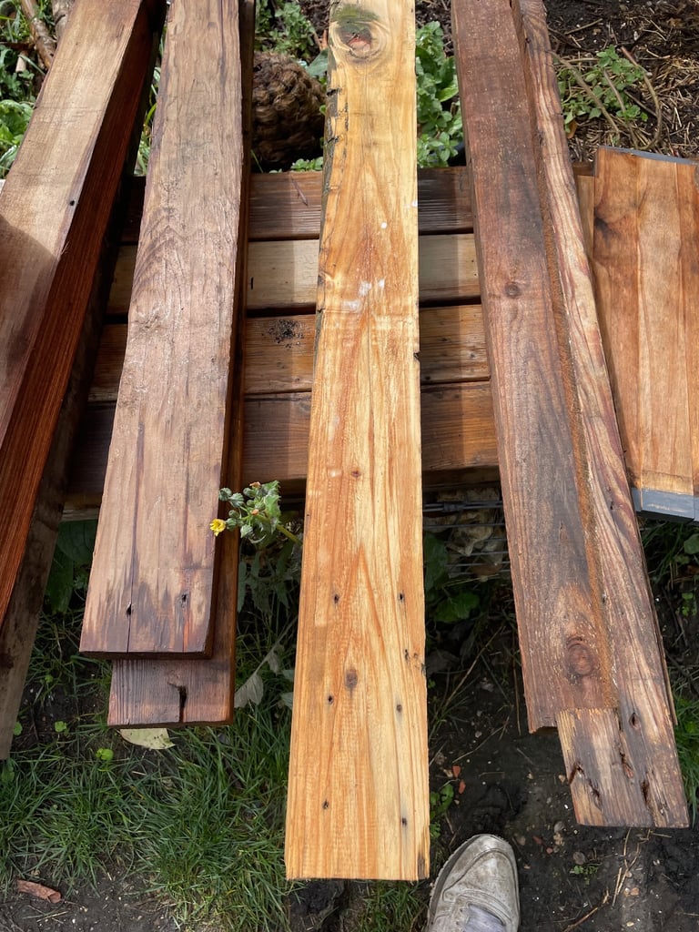 Seasoned Timber approximately 92cm x 9.5cm x 9.5 cm