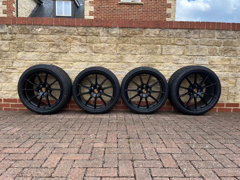 Porsche Cayman GTS wheels and tyres.
