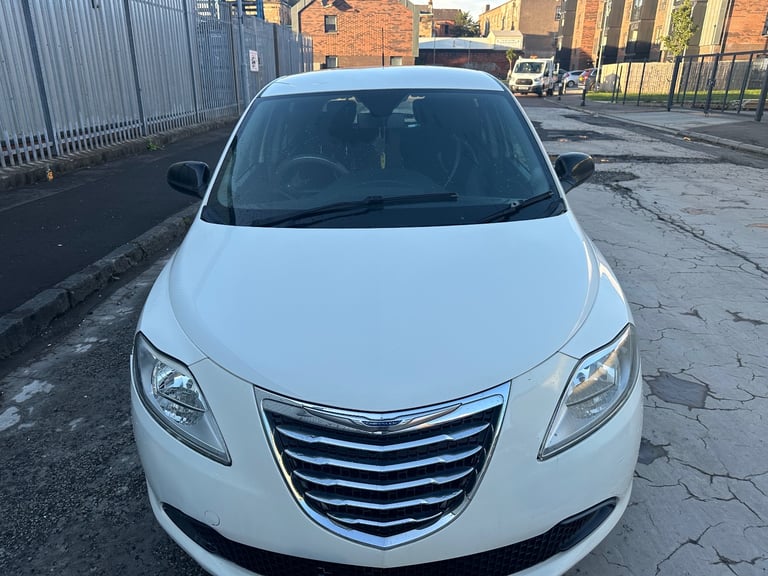 CHRYSLER YPSILON 2012 5DR PETROL* MOT TILL  10/080/2026 EXCELLENT CONDITION