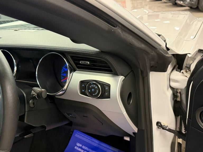 2016 16 FORD MUSTANG 2.3T ECOBOOST CONVERTIBLE 2DR PETROL SELSHIFT EURO 6 (317 P