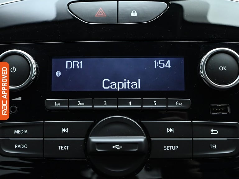 2018 Renault Clio 0.9 TCe Play Hatchback 5dr Petrol Manual Euro 6 (s/s) (90 ps) Hatchback PETROL ...