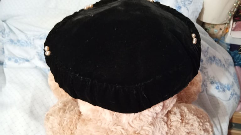 Vintage black velvet hat