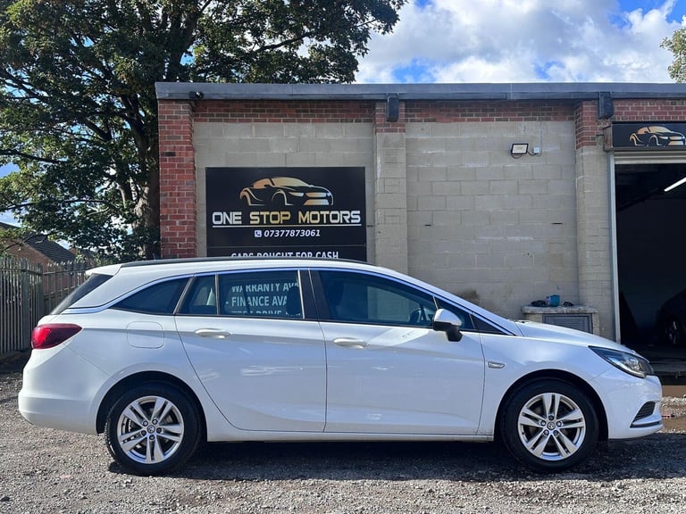 2017 Vauxhall Astra 1.0i Turbo ecoTEC Tech Line Nav Sports Tourer Euro 6 (s/s) 5dr ESTATE Petrol ...