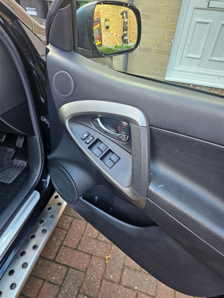Toyota, RAV 4, Estate, 2010, Manual, 2231 (cc), 5 doors