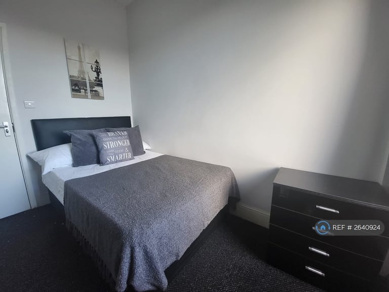1 bedroom in Doncaster Road, Barnsley, S70 (#2640924)