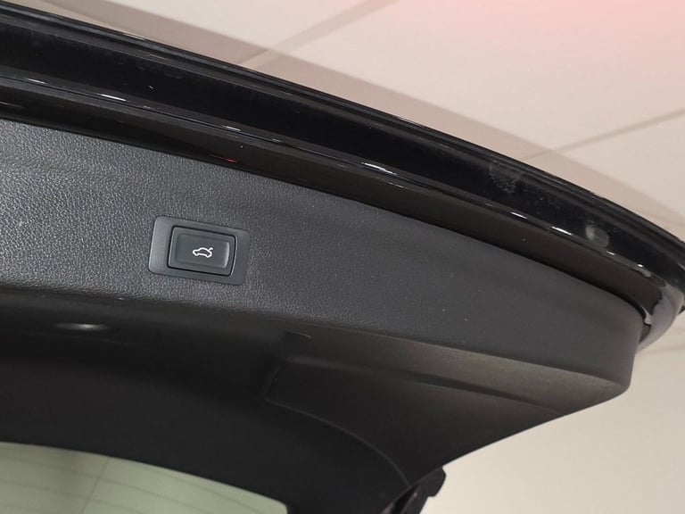 2020 20 AUDI Q3 2.0 TDI 35 S LINE SUV 5DR DIESEL S TRONIC EURO 6 (S/S) (150 PS) 