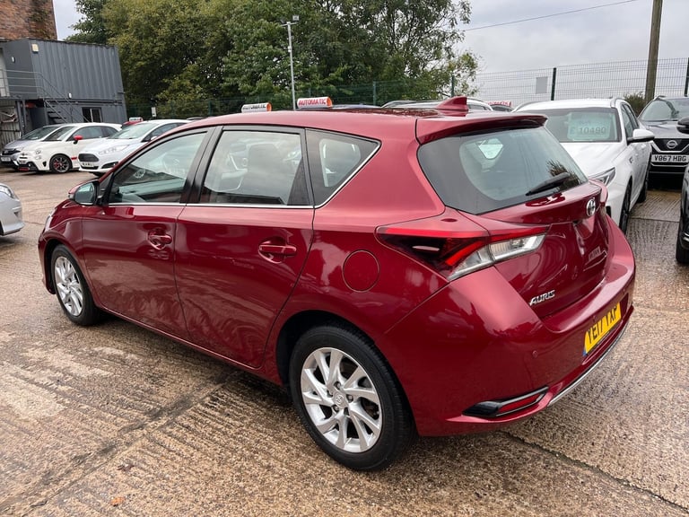2017 Toyota Auris 1.6 D-4D Business Edition Euro 6 (s/s) 5dr (Safety Sense) HATCHBACK Diesel Manual