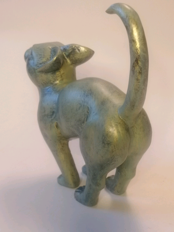 Cat Sculpture 7 inch. 