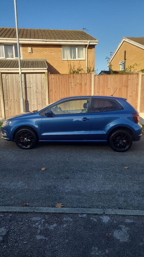 Volkswagen, POLO, Hatchback, 2015, Manual, 1197 (cc), 3 doors