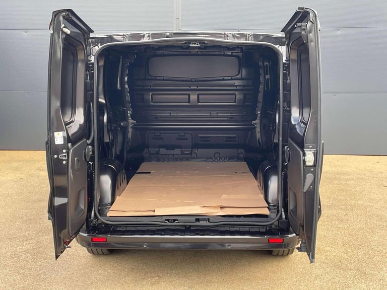 RENAULT TRAFIC 2.0 dCi Blue SL30 Advance Auto L1 H1 Euro 6 (s/s) 5dr 2025