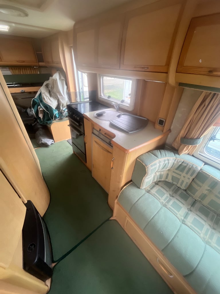 2008 abbey caravan 5 berth Inc motor mover and full awning bargain cheap caravan 
