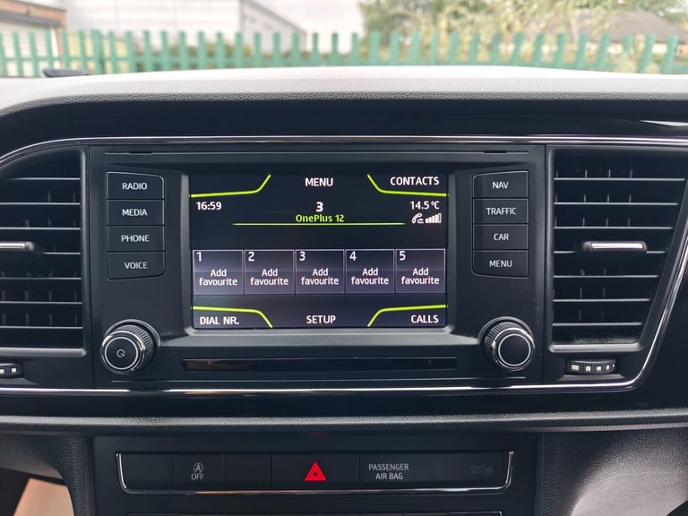 2013 SEAT Leon 1.2 TSI SE 5dr [Technology Pack] HATCHBACK Petrol Manual