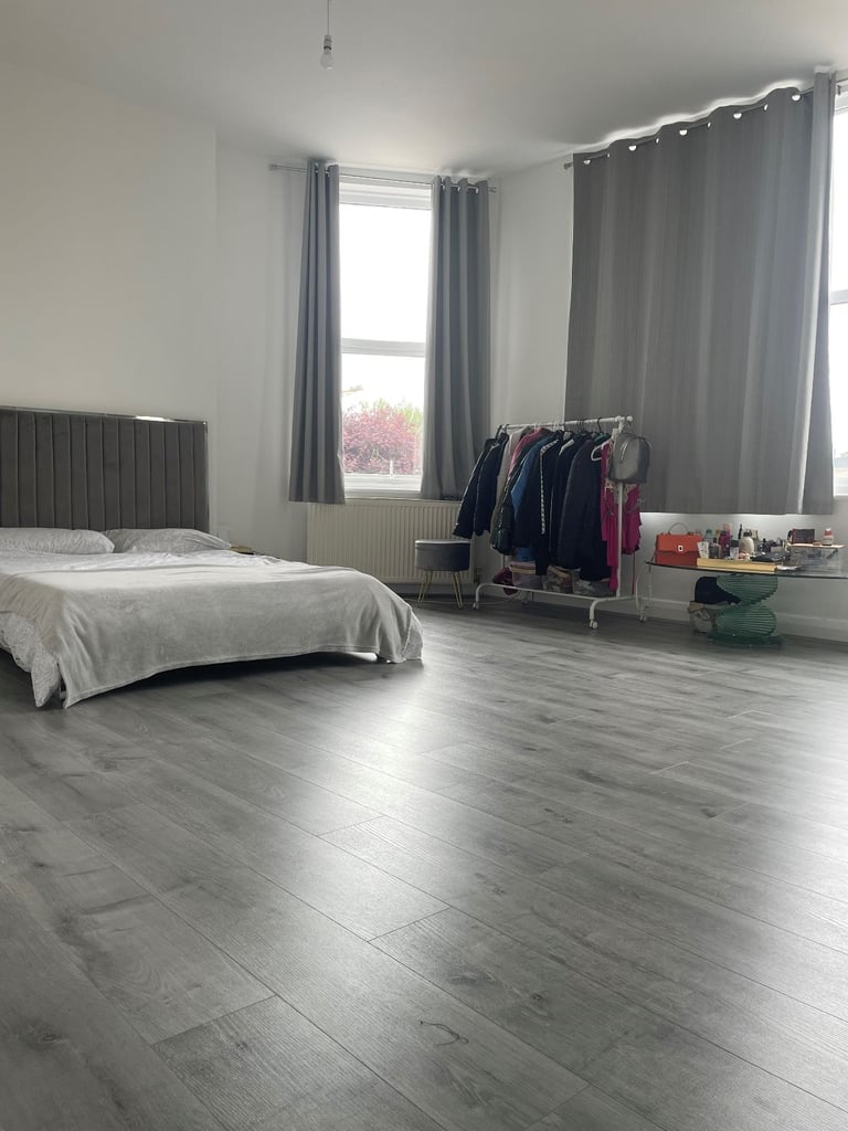 Brand new 3 double bedroom house for rent  in ENFIELD, ideally located by station and local shops