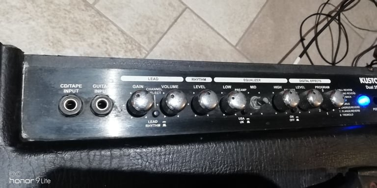 Kustom Guitar Amp, dual 35 DFX