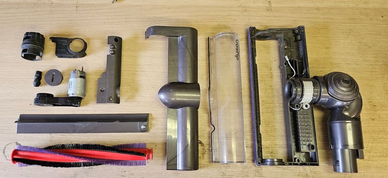 Dyson V6 Animal, New Battery, New Charger, Fully Cleaned/Serviced, Great Condition 