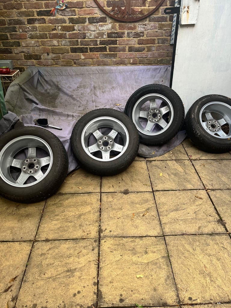 vw caddy 16in alloy  with all season tyres 
