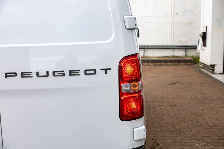 2024 Peugeot Expert 1.5 BlueHDi Professional Standard Panel Van 6dr Diesel Manual Standard Euro P...