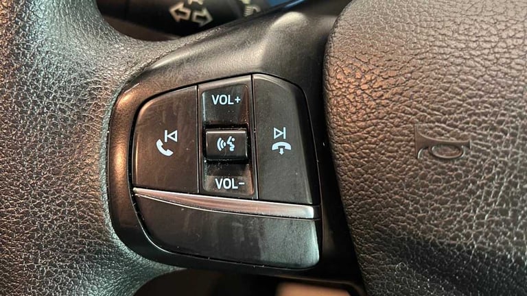 2022 Ford Transit Custom 2.0 EcoBlue 130ps Low Roof Leader Van Van Diesel Manual