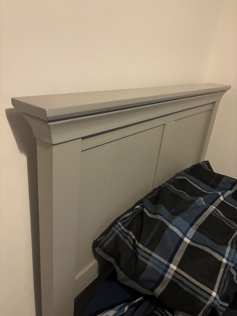 image for Single bed 