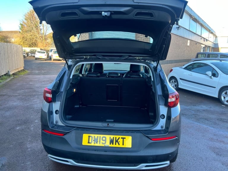 VAUXHALL GRANDLAND X 1.5 Turbo D Sport Nav 2019