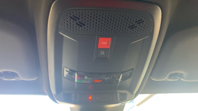 2024 Peugeot 208 1.2 HYBRID GT Hatchback 5dr Petrol Hybrid e-DSC6 Euro 6 (s/s) (136 ps) Hatchback...