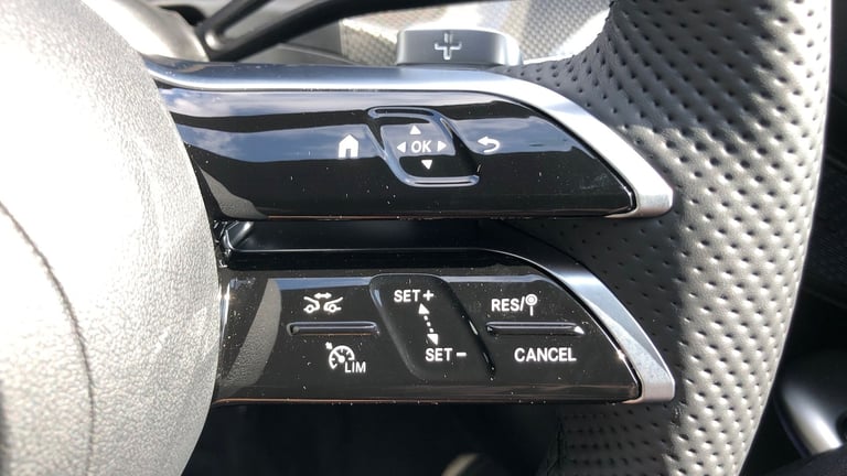 2024 Mercedes-Benz C Class C 300 E AMG LINE AUTO Saloon Hybrid Automatic