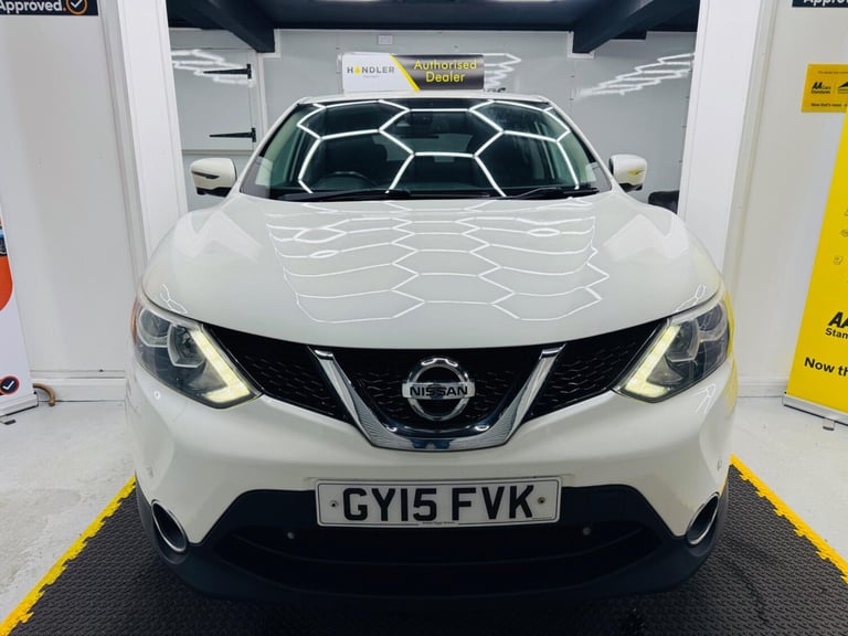 2015 Nissan Qashqai 1.5 dCi n-tec 2WD Euro 5 (s/s) 5dr HATCHBACK Diesel Manual