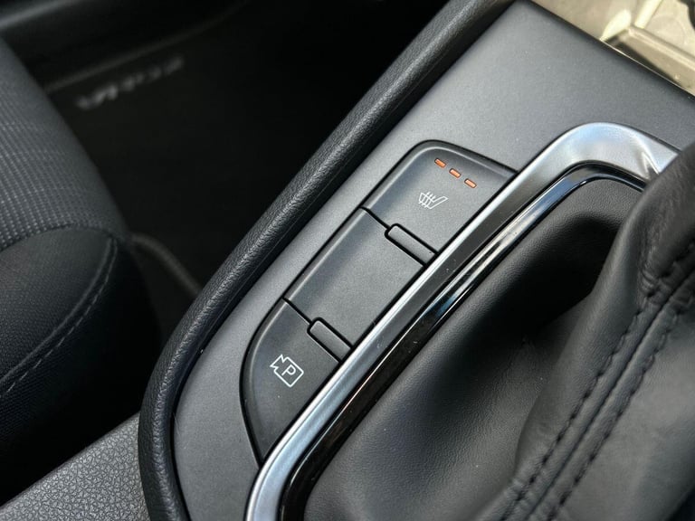 2021 Hyundai KONA 1.6 h-GDi Premium SUV 5dr Petrol Hybrid DCT Euro 6 (s/s) (141 ps) SUV PETROL/EL...