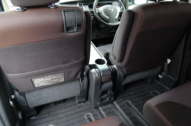 NISSAN SERENA HIGHWAYSTAR V SELECTION 2010 Petrol Automatic in White