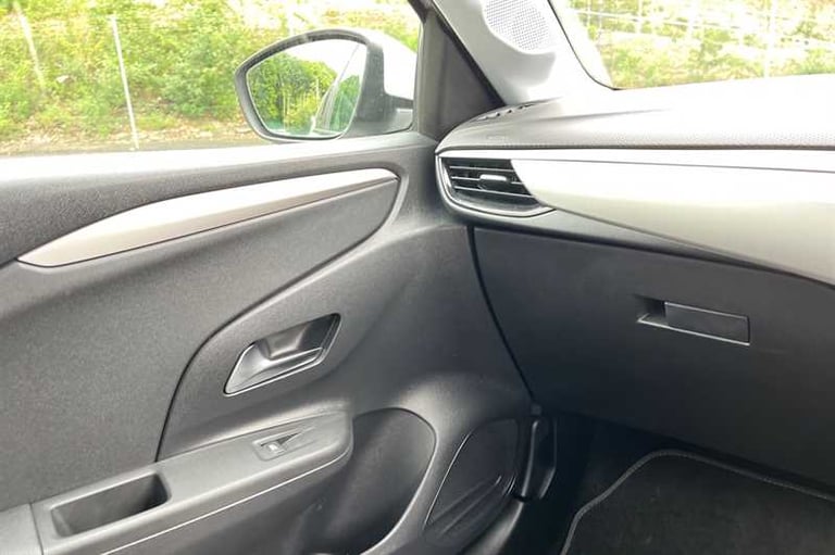 2022 Vauxhall Corsa 1.2 Turbo Design Hatchback 5dr Petrol Manual Euro 6 (s/s) (100 ps) Hatchback ...